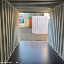 www.hz-containers.com www.hz-kontejnery.cz Nous vendons également des conteneurs de stockage neufs, conteneur maritime, ONTENEDORES FRIGORÍFICOS, www.confoot.cz 14