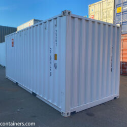 www.hz-containers.com www.hz-kontejnery.cz Nous vendons également des conteneurs de stockage neufs, conteneur maritime, ONTENEDORES FRIGORÍFICOS, www.confoot.cz 2