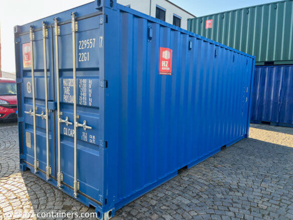 www.hz-containers.com www.hz-kontejnery.cz Új raktárkonténereket, lakókonténereket, Tengeri konténer 6 m, hajókonténer 12 m, LAKÓKONTÉNEREK, www.confoot.cz