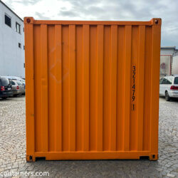 www.hz-containers.com www.hz-kontejnery.cz Új raktárkonténereket, lakókonténereket, Tengeri konténer 6 m, hajókonténer 12 m, LAKÓKONTÉNEREK, www.confoot.cz 2