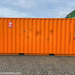 www.hz-containers.com www.hz-kontejnery.cz Új raktárkonténereket, lakókonténereket, Tengeri konténer 6 m, hajókonténer 12 m, LAKÓKONTÉNEREK, www.confoot.cz 4