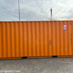 www.hz-containers.com www.hz-kontejnery.cz Új raktárkonténereket, lakókonténereket, Tengeri konténer 6 m, hajókonténer 12 m, LAKÓKONTÉNEREK, www.confoot.cz 5