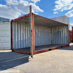 Container de transport decupat perete