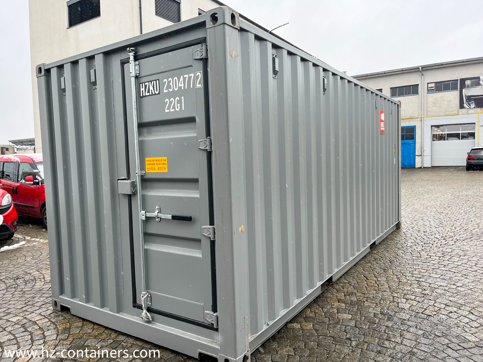 Three-Door Shipping Container 20' (6 m), HZKU 230 477-2 - HZ